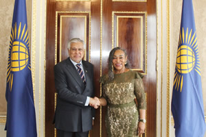 The Deputy Prime Minister/Foreign Minister, Senator Mohammad Ishaq Dar, met with Commonwealth Secretary-General Shirley Botchwey