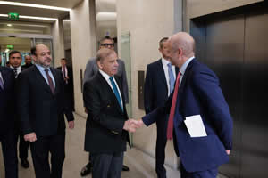 Prime Minister Shehbaz Sharif being recieved by Chief Executive Officer Mr  David Schwimmer on his arrival at the London Stock Exchange