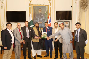 High Commissioner @DrMFaisal  was pleased to receive @NAofPakistan  Parliamentary Committee on Jammu & #Kashmir